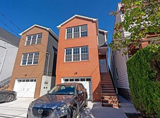 123 W 12th St #2, Bayonne, NJ 07002
