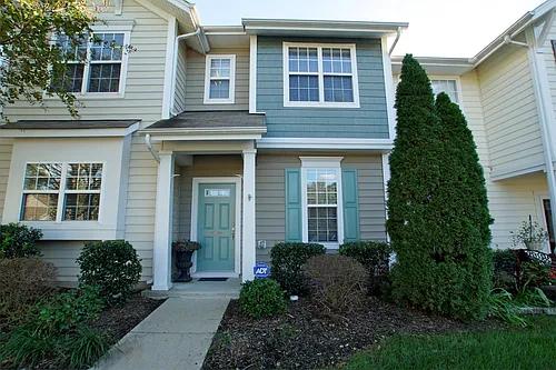 405 Hamlet Park Dr #1 Photo 1