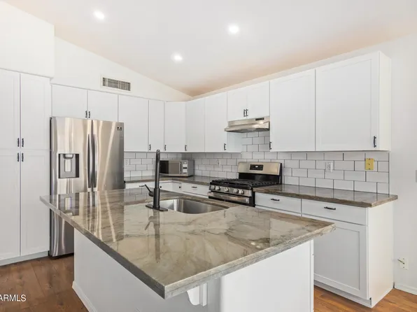 1881 E BARBARITA Avenue, Gilbert, AZ 85234