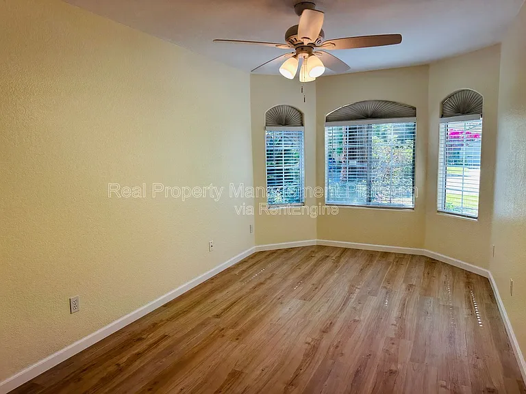8552 N Meridian Ave — Photo 7