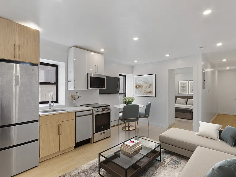 879 De Kalb Ave #18 — Photo 5