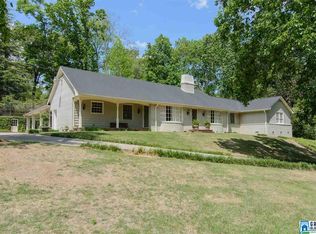 3708 Dunbarton Dr, Mountain Brook, AL 35223