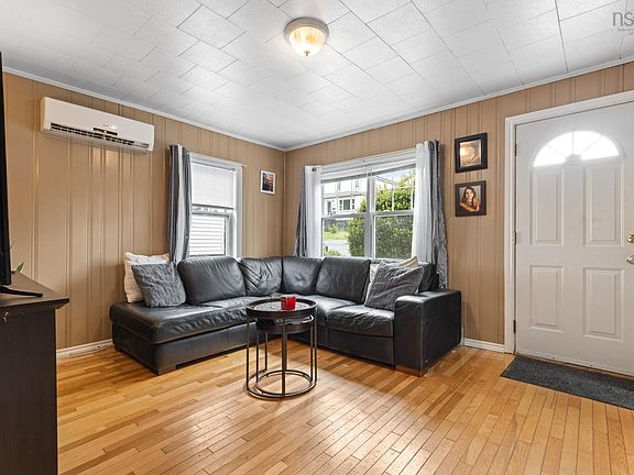 5th image of 6091 Leeds St N