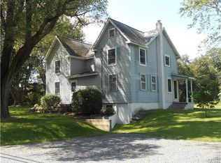 2572 Mountain Rd, Bath, PA 18014