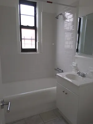 Rented by Picture Realty Inc. | media 10