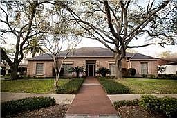 1st image of 5230 Braesvalley Dr