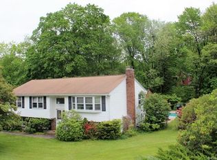 40 Hansen Dr, Vernon, CT 06066