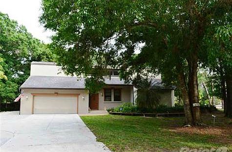 Nestled on a very private quiet cul-de-sac on a full acre, 4318 Lost Forest is a jewel waiting to be discovered by you.