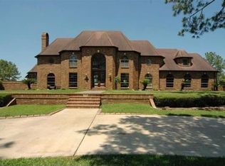 2017 San Joaquin Pkwy, Friendswood, TX 77546