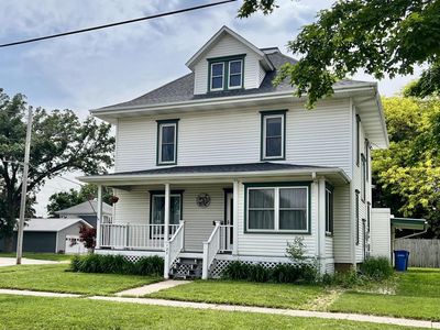 123 South Locust AVENUE, New Hampton, IA, 50659