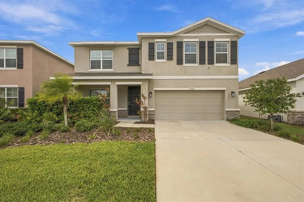 5 bed, 3.0 bath, 2674 sqft, $3,300 — Photo 1