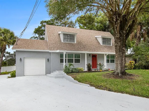 3810 River Grove Dr, Tampa, FL 33610