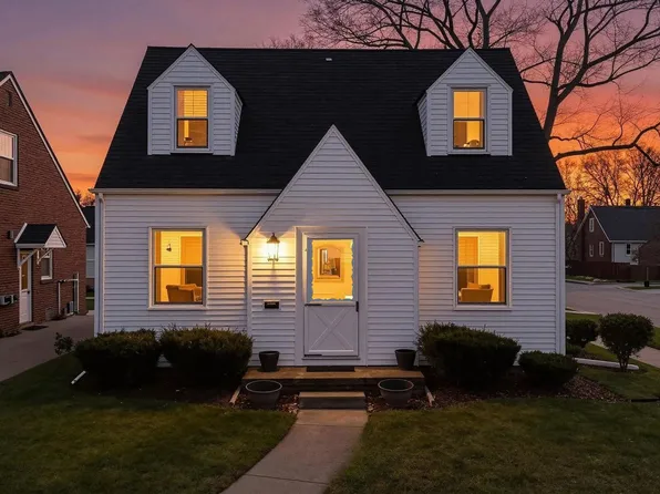 1000 N Elizabeth St, Dearborn, MI 48128