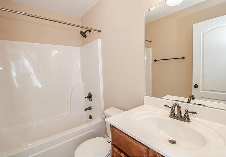 123 Bogard Ln — Photo 8