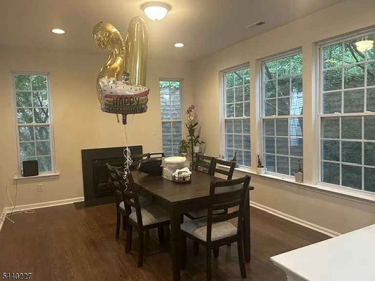 310 Winding Hill Dr — Photo 4