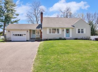 42 Betty Rd, Enfield, CT 06082