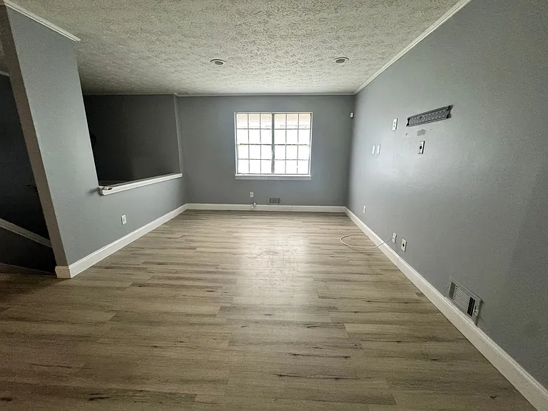 6665 Cedar Hurst Trl — Photo 2