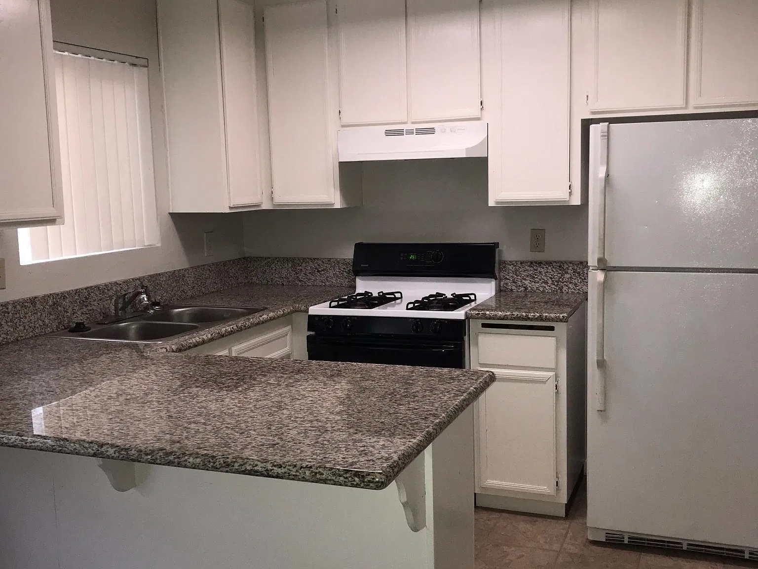 773 Calla Ave — Photo 4