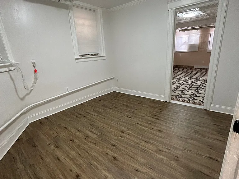 183 Bay 10 St #1 — Photo 8