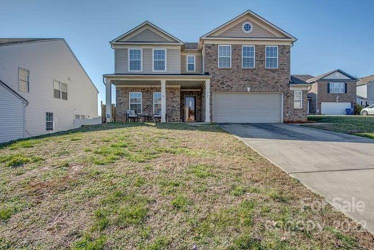 1st image of 317 Farm Springs Dr