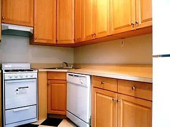 Rented by Siderow Residential Group