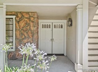 2911 Shadow Brook Ln, Thousand Oaks, CA 91361