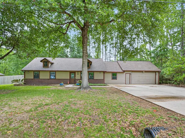 1007 W Cedar River Rd, Montgomery, TX 77316