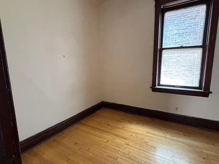 2322 W Walton St #2 — Photo 10