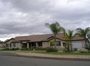 18687 Glass Mountain Dr, Riverside, CA 92504