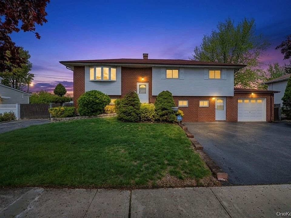 1st image of 42 Pebble Lane