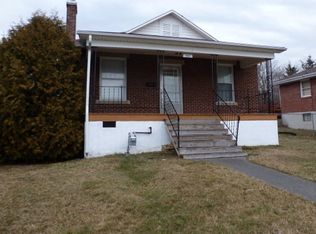 1612 Princeton Ave, Princeton, WV 24740
