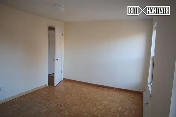 Rented by Citi Habitats | media 15