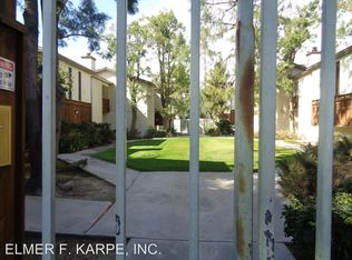 105 Real Rd APT I, Bakersfield, CA 93309