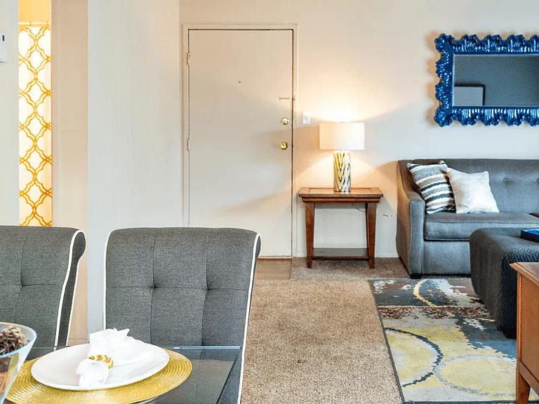 Candlewood 1x1 Apartment Home