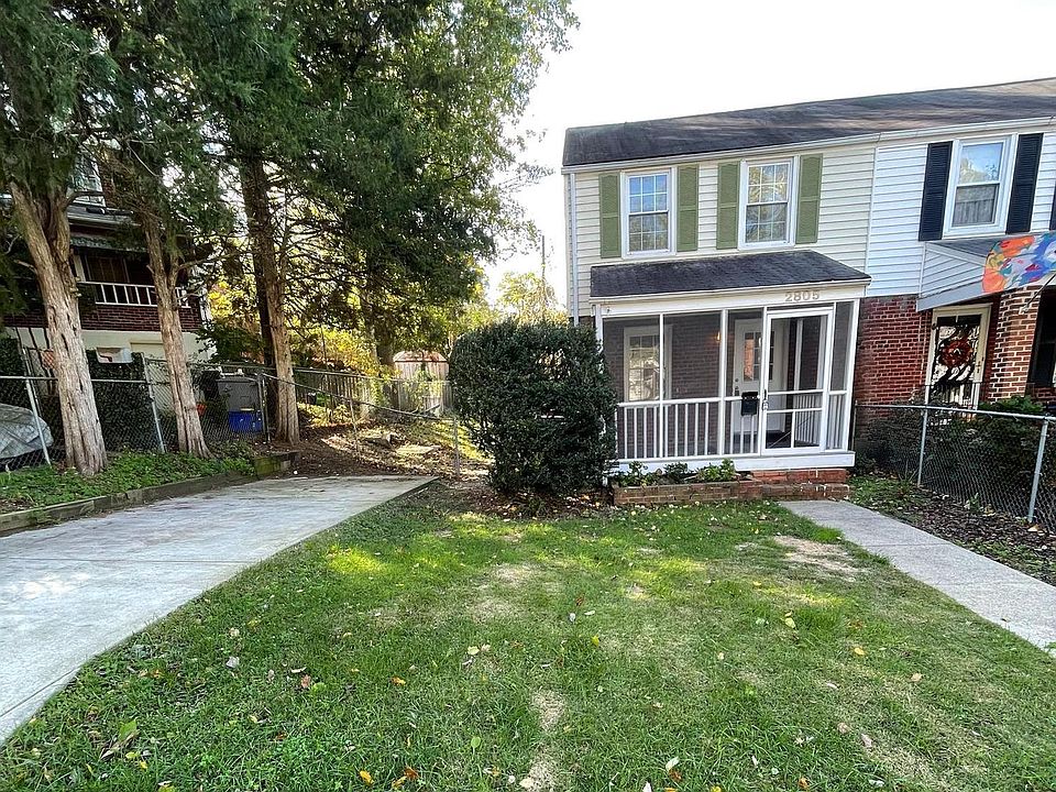 1st image of 2805 Farmington Dr