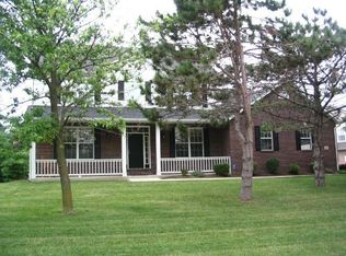 9 Meadow Rue Dr, Edwardsville, IL 62025