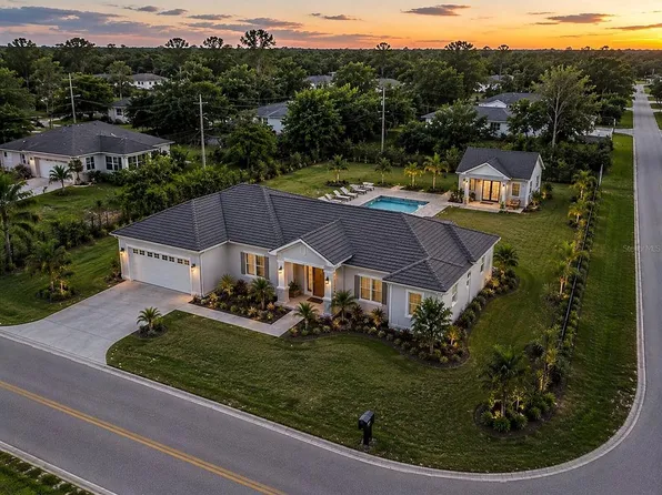 De Leon Dr #9, North Pt, FL 34287