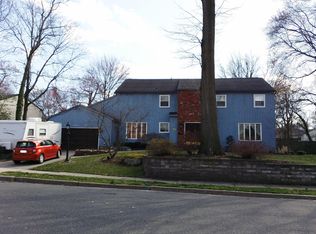 102 Hart Rd, Cherry Hill, NJ 08034