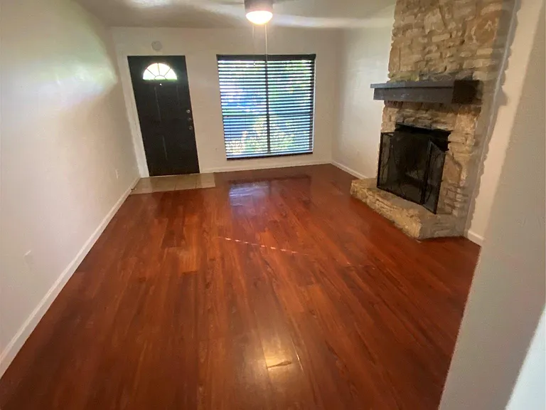 1508 No Mor Cv — Photo 12