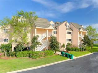 300-3D Mariners Blvd, Mandeville, LA 70448