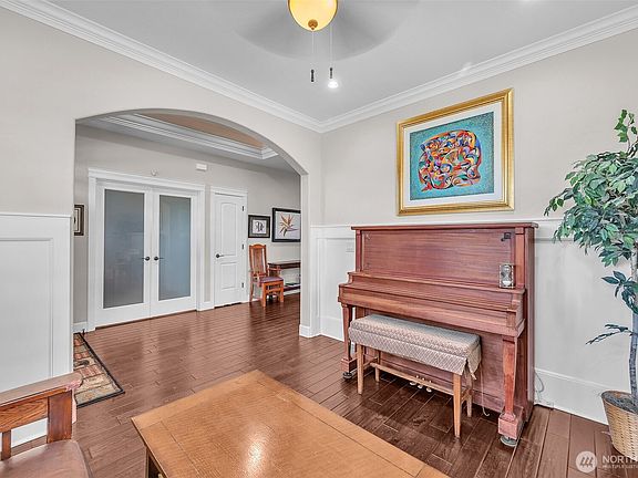 5th image of 12018 NE 45th Avenue