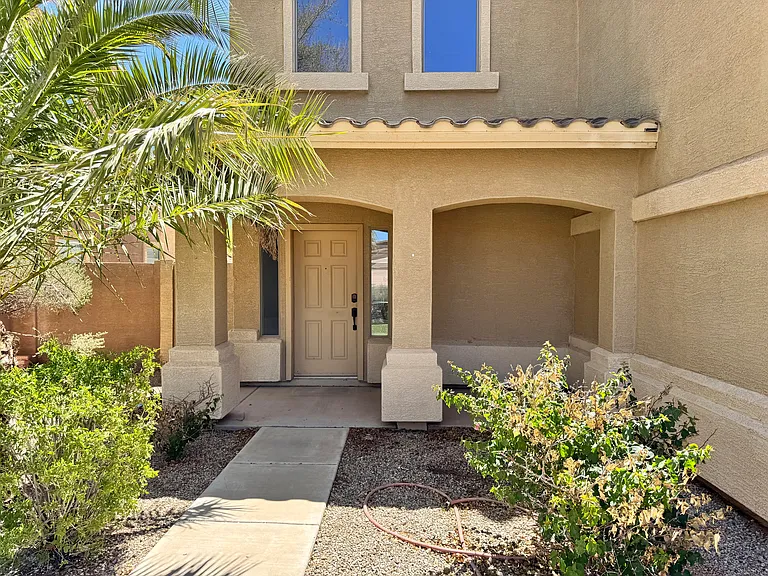 27989 N Muscovite Dr — Photo 3