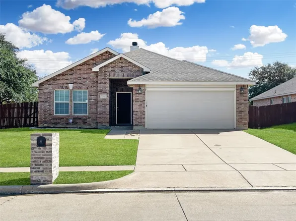 712 Daughters Dr, Burleson, TX 76028