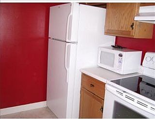 2nd image of 18 Smithwheel Rd APT 33