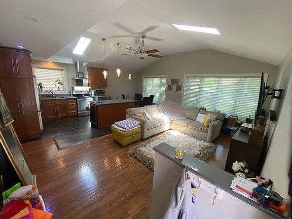 3rd image of 21408 S Quinn Ave