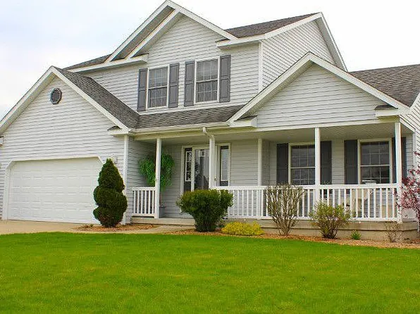 2250 Kara Dr, Bay City, MI 48706