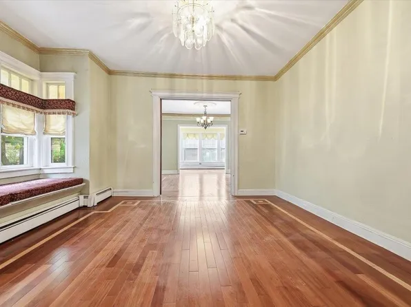 20 75th Street image 19 of 41