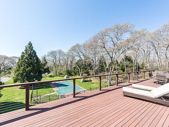 5th image of 21 Hamilton Dr