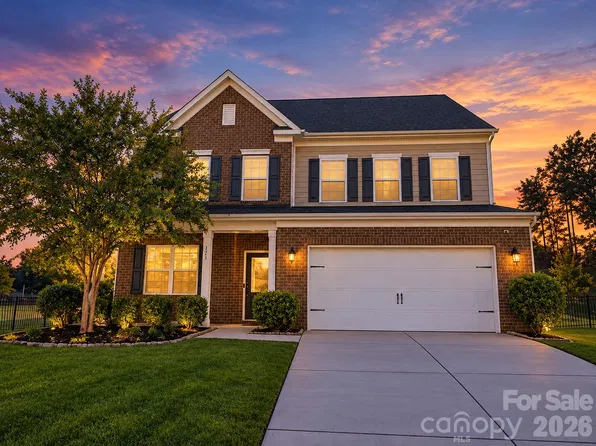 9325 Beecroft Valley Dr, Huntersville, NC 28078