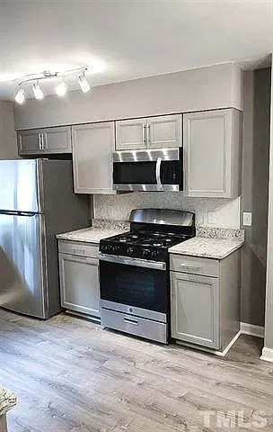 4 bed, 4.0 bath, $4,000 — Photo 4